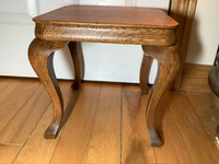 Antique Tiger Oak Wood Low Table with Cabriolet Legs