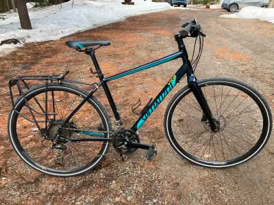 Hybrid woman’s bike (SPECIALIZED brand), View more