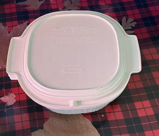 Vintage Rubbermaid Microwave Cookware/Steamer Set542524469664163842