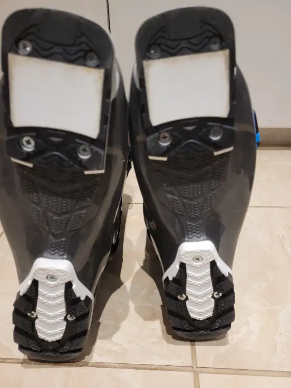Rossignol downhill Ski Boots size 27-27.5 in Ski in Calgary - Image 6