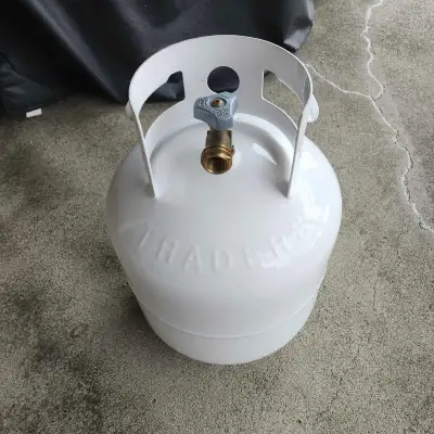 Full BBQ Propane Tank - 7.7 kg - Brand New, View more