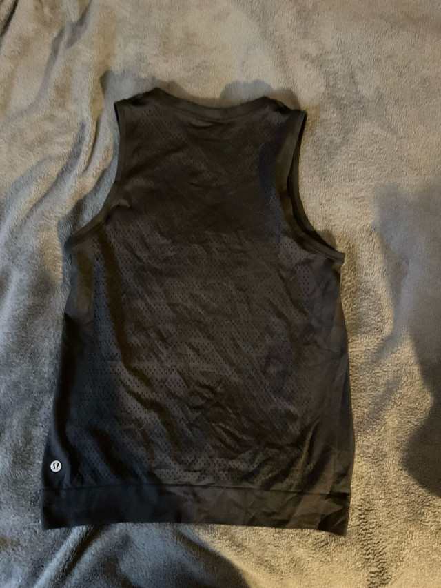 black lululemon tank in Women's - Tops & Outerwear in Oakville / Halton Region - Image 2