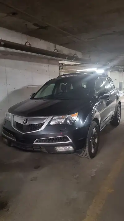 Selling my Acura MDX 2013 Elite package in very good condition. No problems at all with lots of opti...