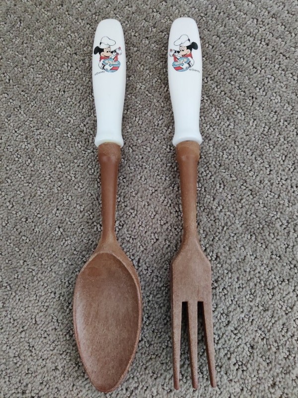 Vintage Walt Disney Mickey Mouse Salad Serving Set Fork & Spoon | Arts ...