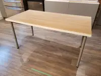 Table Ikea