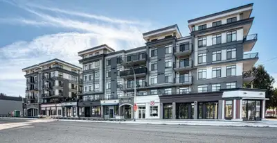 Unit is at 4th Floor - Indoor 507 sq ft. Outdoor 63 sq ft. Located in Central Abbottsford. Brand new...
