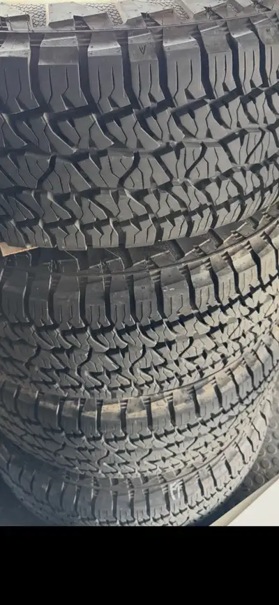 Selling a set of like new 285/70R17 Nexen A/T tires on aftermarket alloy rims ( rims are 5 lug and c...