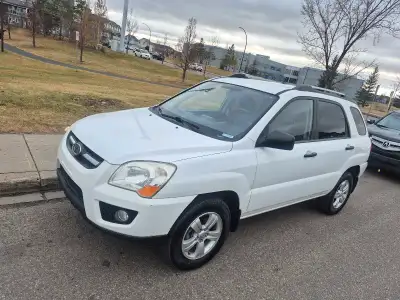 Alloys, Bluetooth, Ac excellent, Cruise control, Heater perfect, Drives smoothly and very reliable