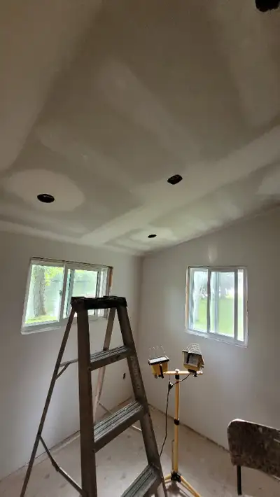 Drywall installing & finishing (renos, new builds and patches)