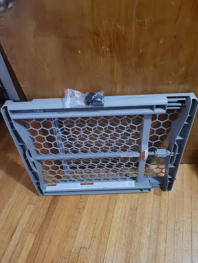 Pet / Baby Gate $20, View more