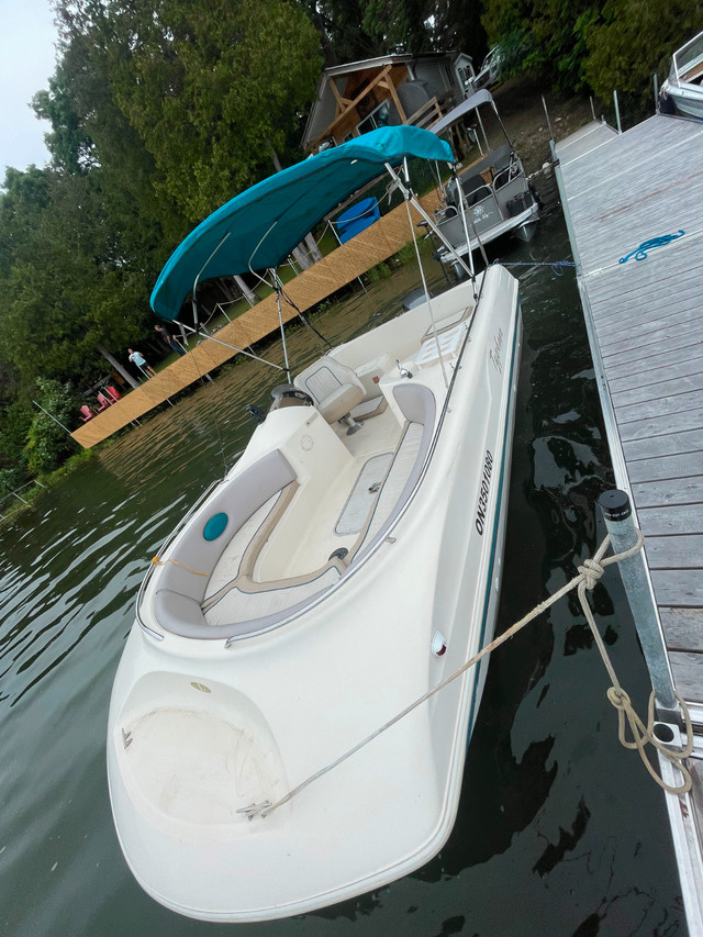 Deck Boat in Powerboats & Motorboats in Kingston