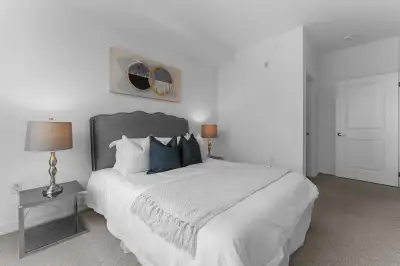 Beautiful  condo at great price