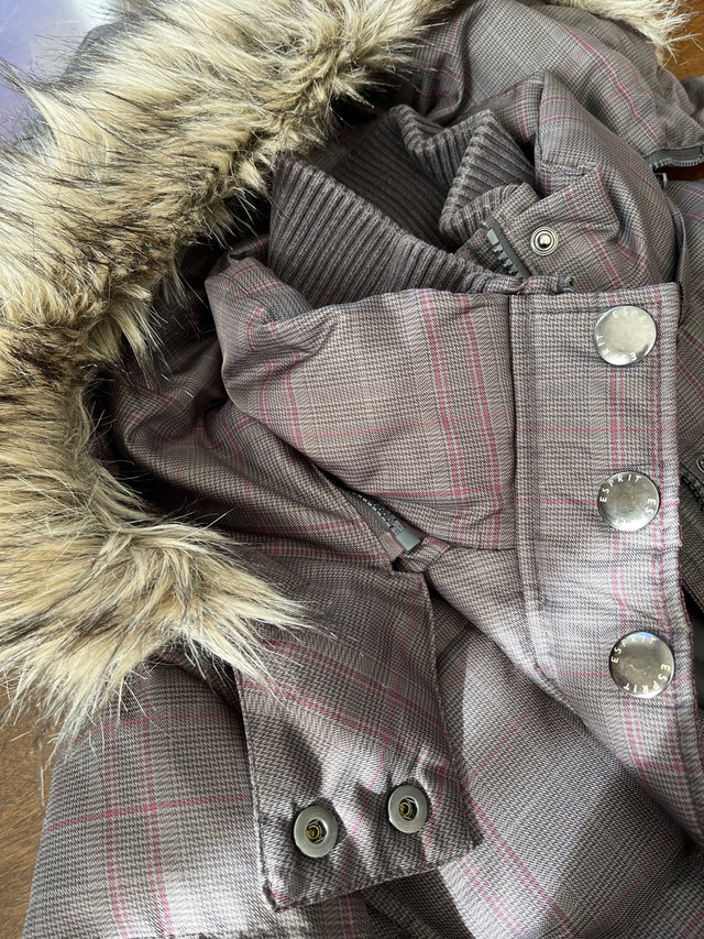 Manteau Esprit dans Femmes - Hauts et vêtements d'extérieur  à Laval/Rive Nord - Image 4