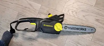 Yardworks Electric 14" chainsaw plus Reciprocating saw 6.5 A, View more