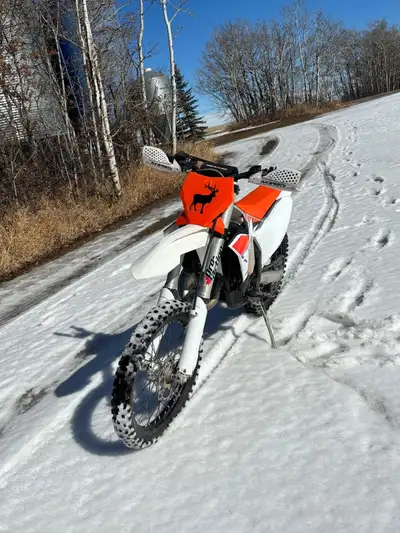 KTM 125 XC 2023 in good condition and runs great. Oil changed every 10 hours and filter cleaned regu...