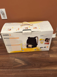 Medela Pump + Extra