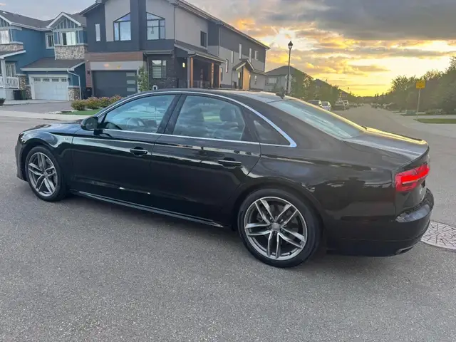 2016 Audi A8495411877160560645