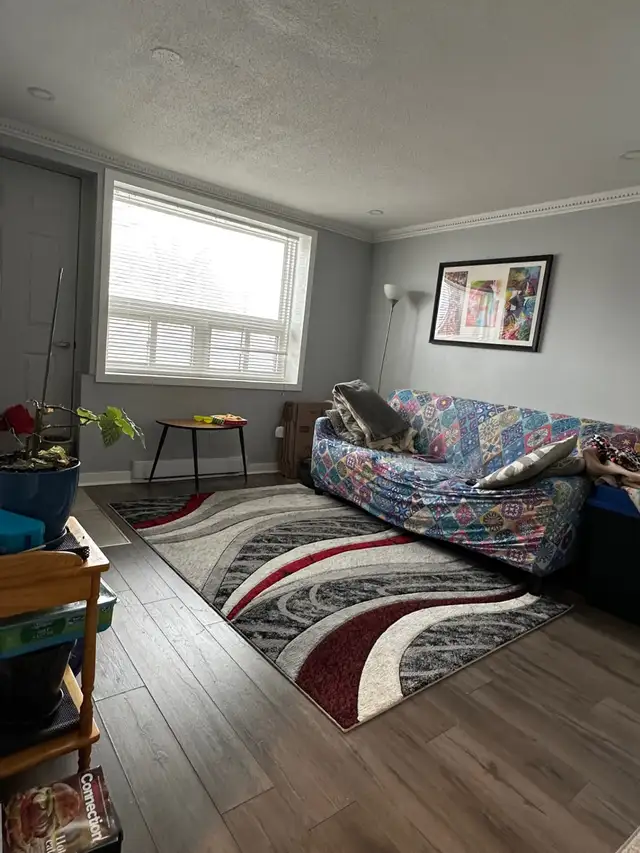 TWO BEDROOM ON MERIVALE ROAD WITH BALCONY FOR MARCH 2026