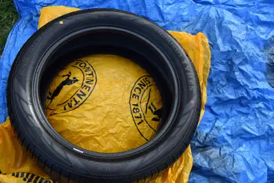4like new new 245/50r20 Nokian Tyres All Season Tires will replace 255/50r20 The tires and wheels ar...