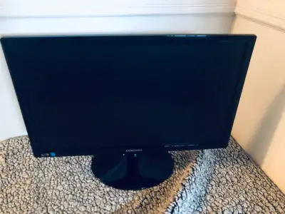 Samsung 21” monitor, View more