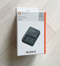 NEW IN BOX: SONY BC-QZ1 Battery Charger for NP-FZ100