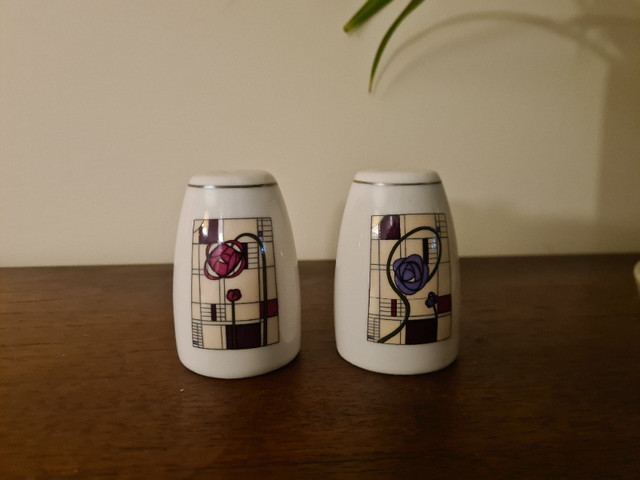 Vintage MCM MacKintosh Collection Salt and Pepper Shakers in Arts & Collectibles in Dartmouth