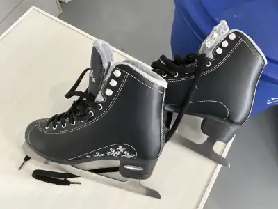 Ladies Casual Figure Skates - There are 2 pairs, View more