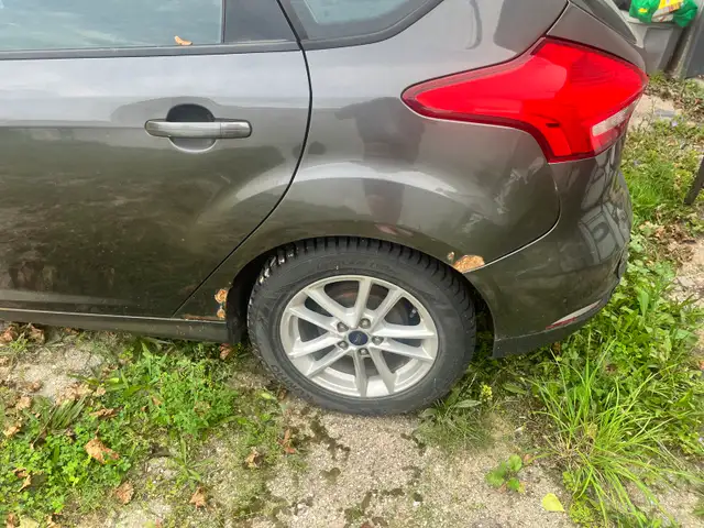 Ford focus 552033538854758403