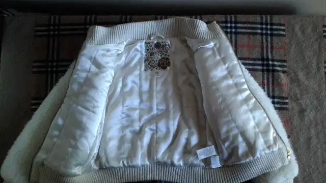 Girls Pink Coat, Jackets and Vests (age 5-7),$5-15.Nepean. in Kids & Youth in Ottawa - Image 10