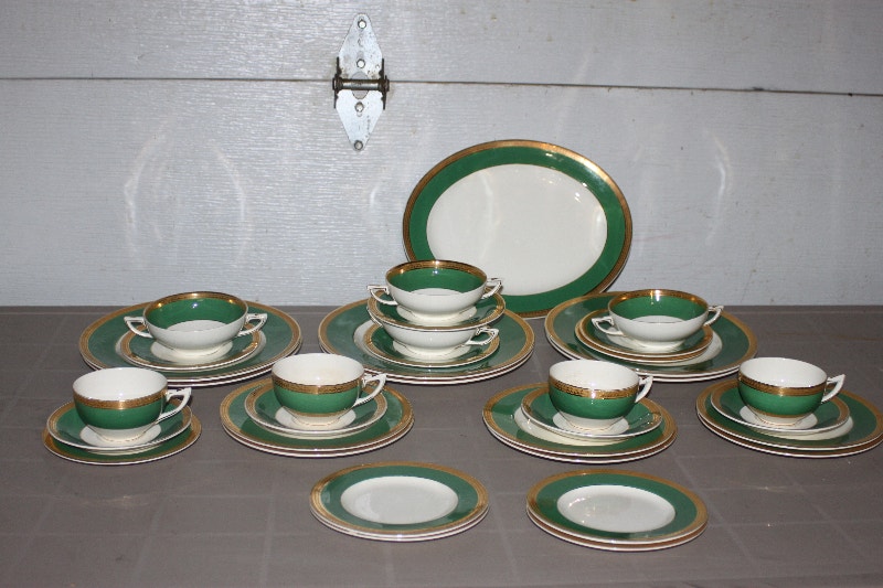 CROWN DUCAL CHINA DISH SET 5055 ADMIRAL GREEN Made in England Arts