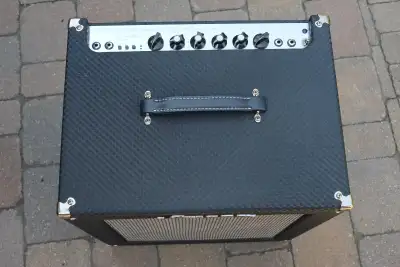 Ampeg Rocket B100R Bass Amp, View more