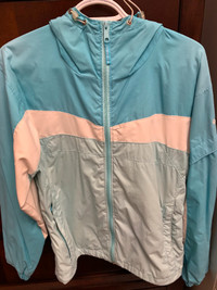 Columbia wind jacket. Size M