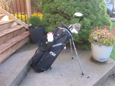 Men's Right Hand 13-pc. Golf Set (Slazenger Pro Grind) & New Bag, View more