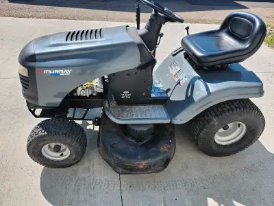 MURRY PRO SERIES LAWN TRACTOR, View more