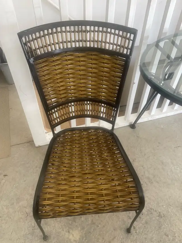Wrought Iron Oval Glass Table/ 2 Chairs Patio/Kitchen in Patio & Garden Furniture in Owen Sound - Image 10
