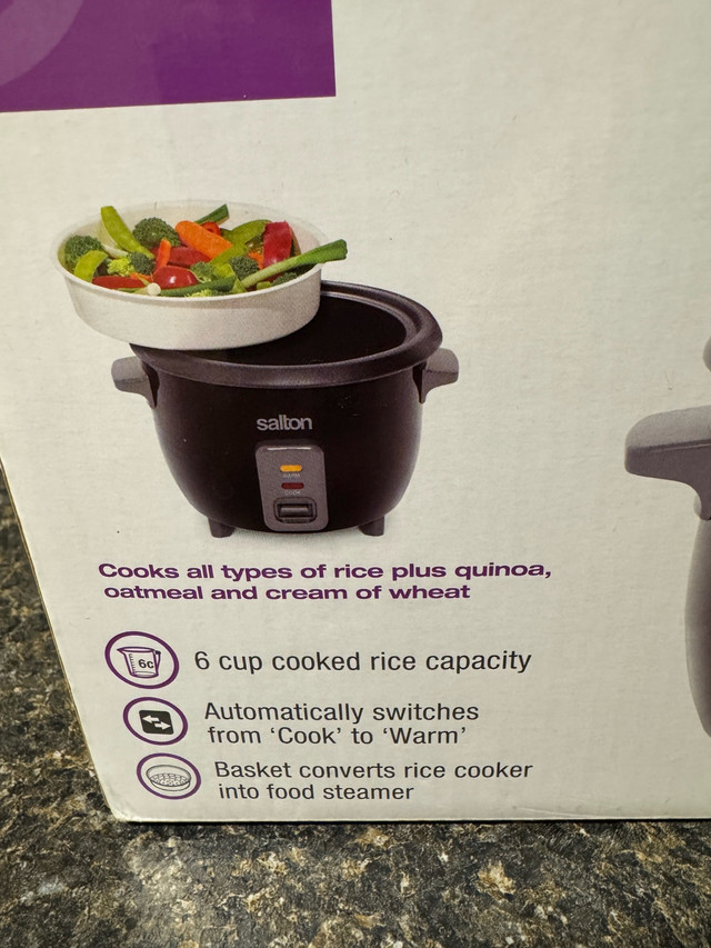 Rice Cooker & Steamer in Microwaves & Cookers in Strathcona County - Image 4
