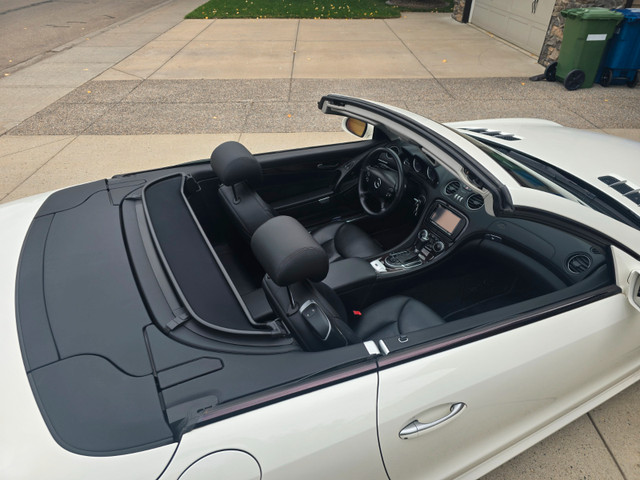 2007 Mercedes SL350 with AMG Appearance Pkg. in Cars & Trucks in Calgary - Image 3