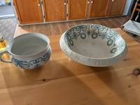 Vases antiques porcelaine anglaise "GLORIA"