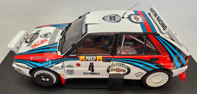 1992 Lancia Delta HF Integrale Rally Monte Carlo Martini 1:18 in Arts & Collectibles in Kawartha Lakes - Image 4