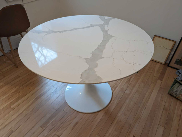 Calacatta quartz mcm dining table in Dining Tables & Sets in City of Toronto - Image 2