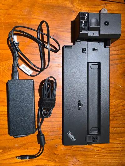 Lenovo Ultra docking station for Lenovo Thinkpads and laptops. Excellent condition. Docking station,...