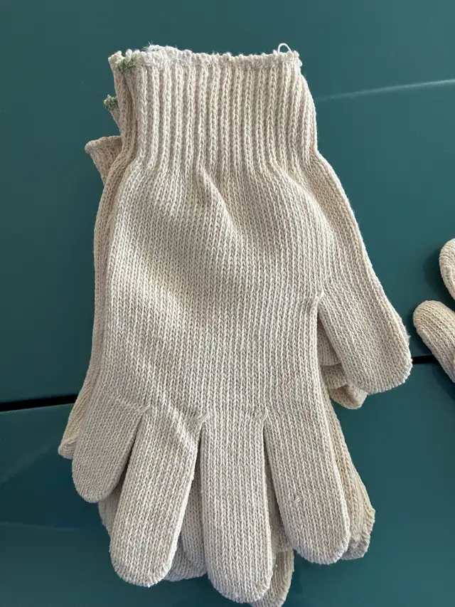Various work gloves in Men's in Oshawa / Durham Region - Image 6