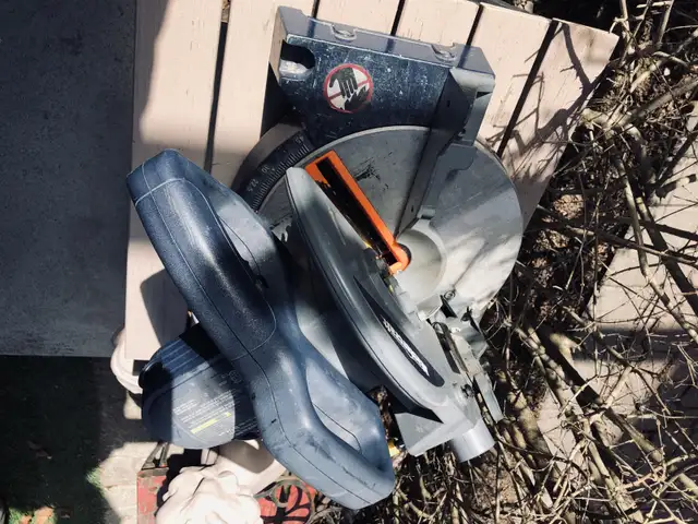master craft compound mitre saw in Power Tools in Mississauga / Peel Region - Image 8