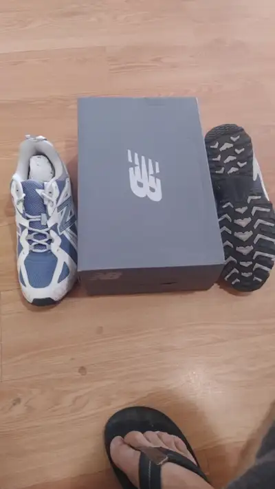 New Balance chaussure de sport. Neuf boite,grandeur:11, View more
