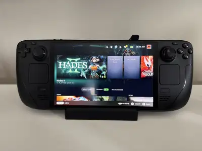 Steam Deck OLED 1TB + dock, View more