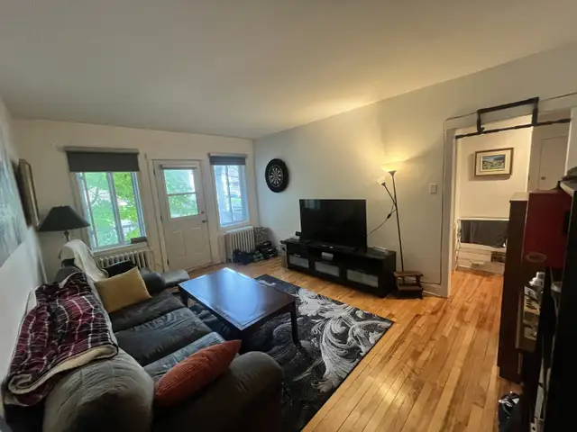 Ahuntsic CESSION DE BAIL- grand 4 ½ -RDC , DISPO Novembre in Long Term Rentals in City of Montréal - Image 3