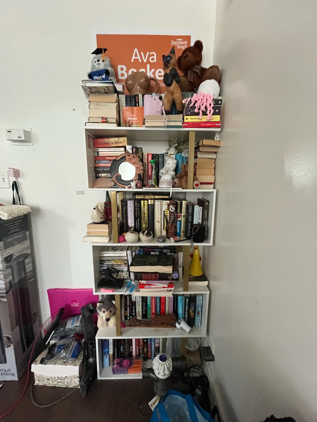 Beautiful bookcase in Bookcases & Shelving Units in Peterborough