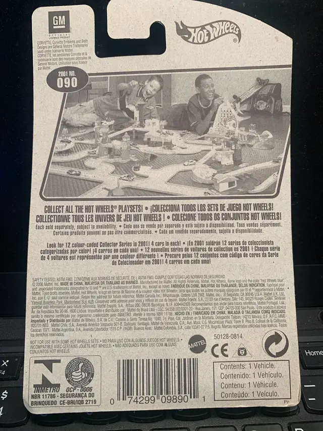 Hot Wheels Corvette 2001 in Toys & Games in Kitchener / Waterloo - Image 3