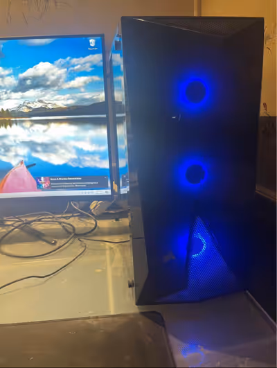 Gaming Desktop: Intel core I5 processor Geforce Rtx 2060 super gpu Corsair AIO Corsair case Gigabyte...