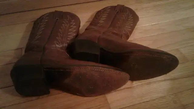 Boulet leather cowboy boots in Men's Shoes in Markham / York Region - Image 3